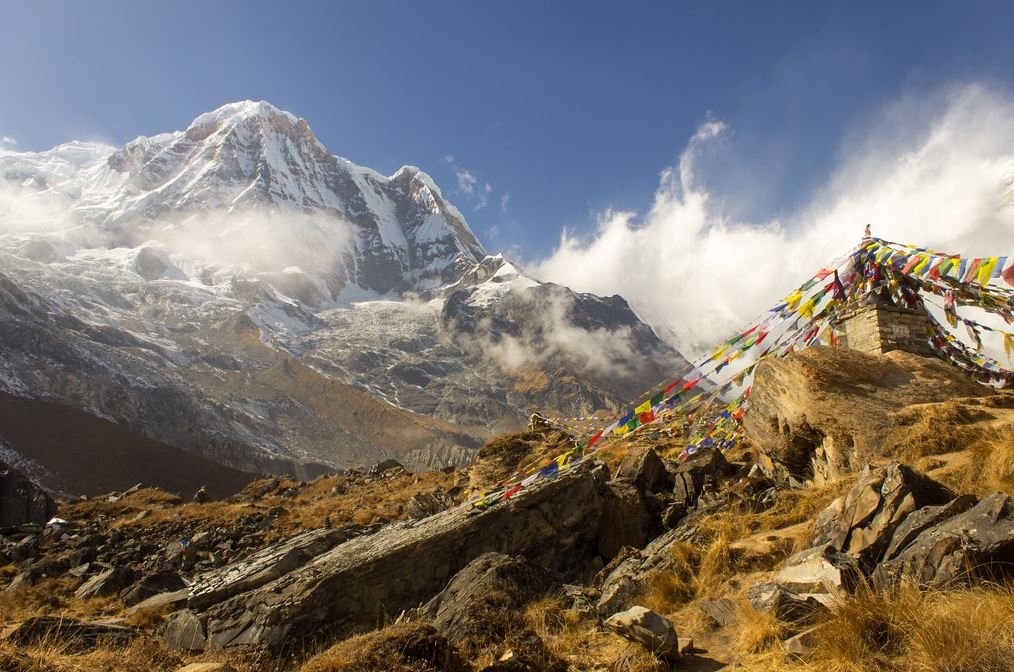 how difficult is annapurna base camp (image: staticflickr)