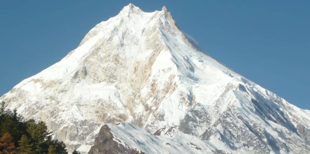 why manaslu killer mountain of world (image: wikimedia)